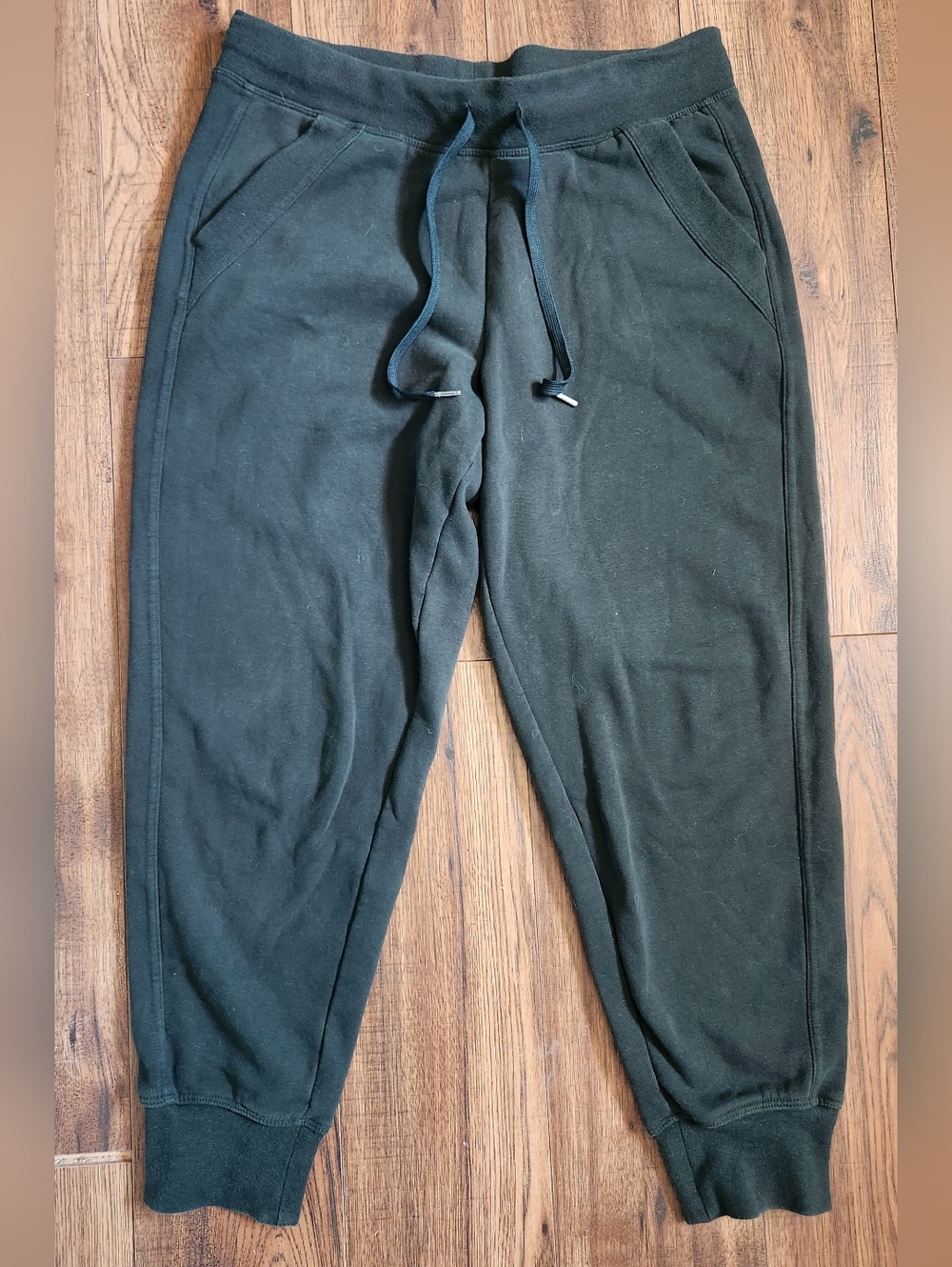 Forrest Green Lolë Women's Joggers Cotton Blend